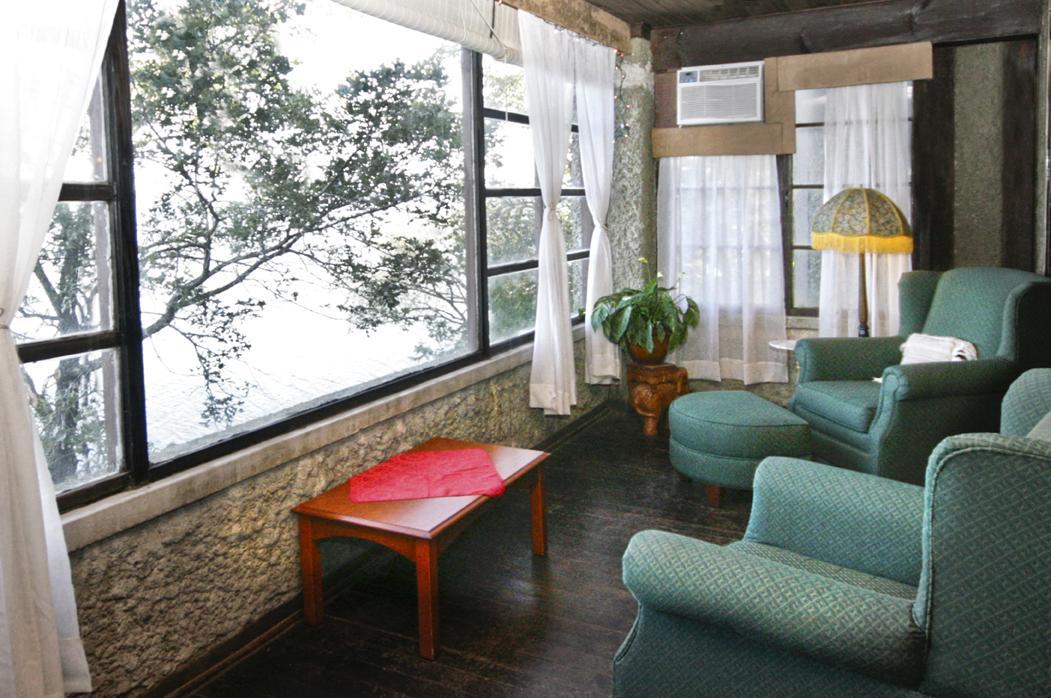Spicer Castle Inn Extérieur photo